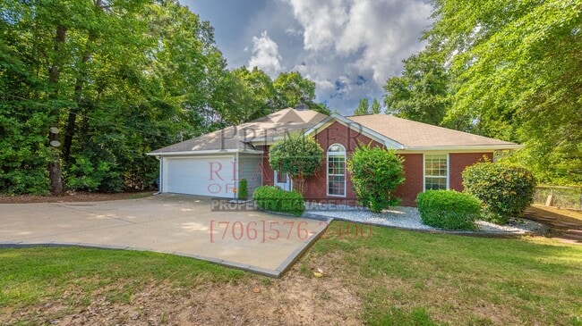 Photo - 28 Redwood Dr House