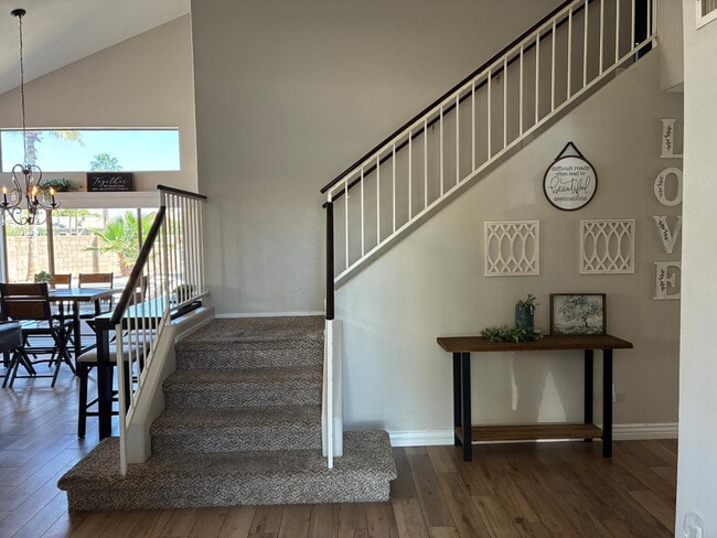 Photo - 13717 N 80th Ave