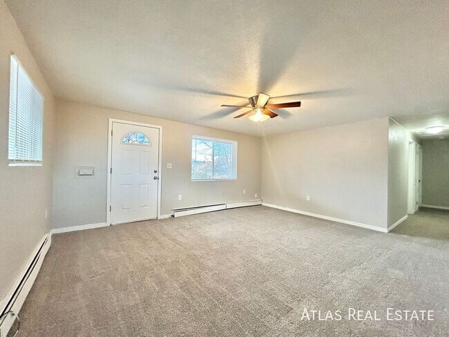 Photo - 874 Linley Ct