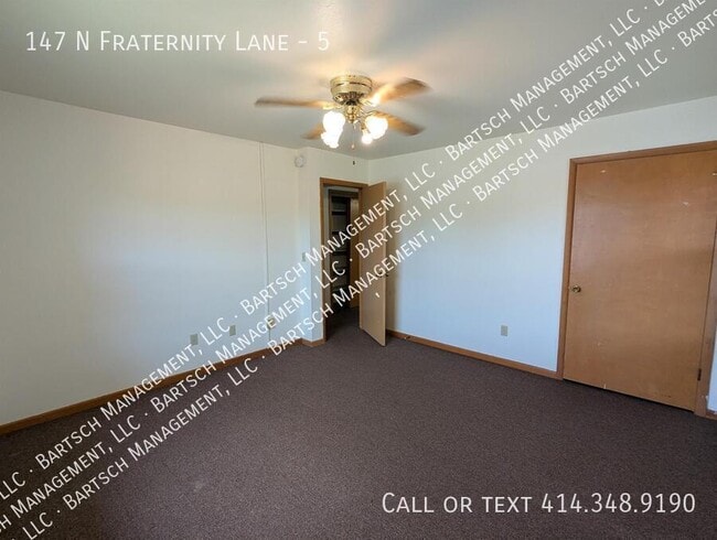 Photo - 147 N Fraternity Ln Unidad 5