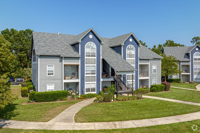 Pelican Pointe