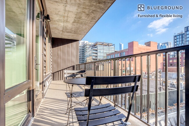 Photo - 751 N Hudson Ave Unit FL4-ID1039