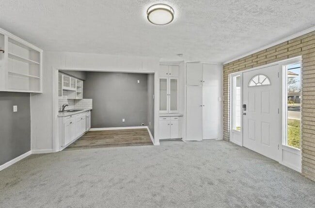 Building Photo - 1902 11th St Unit B