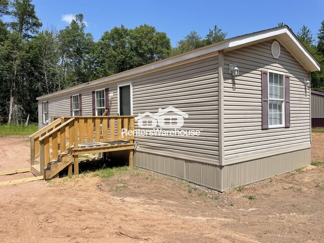 Photo - 7012 Lee Rd House
