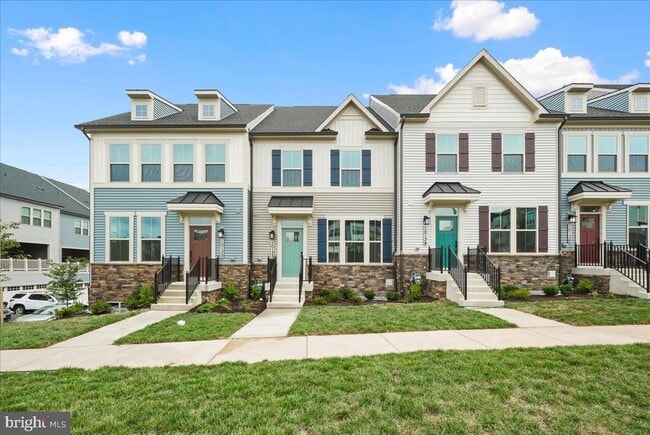 Building Photo - 10132 Lake Linganore Blvd Rental