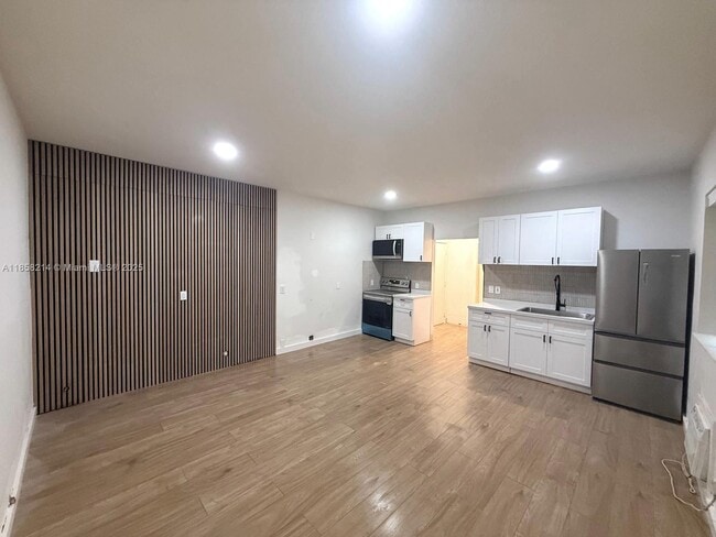 Building Photo - 7734 Abbott Ave Unit 101 Rental