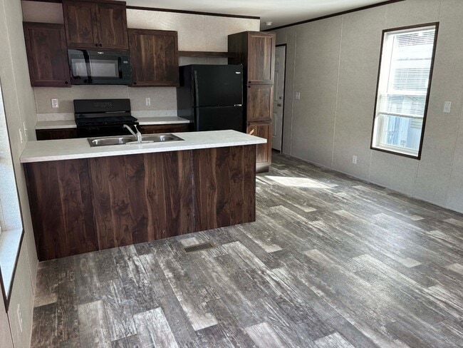 Photo - 2121 Panhandle Rd