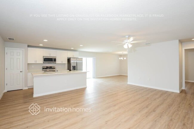 Photo - 1021 Quail St SE