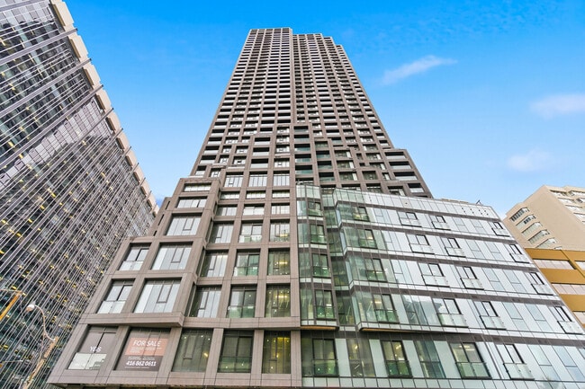 Photo - 20-2220 Soudan Ave