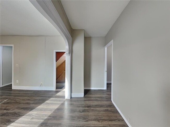 Photo - 1115 19th Ave NE