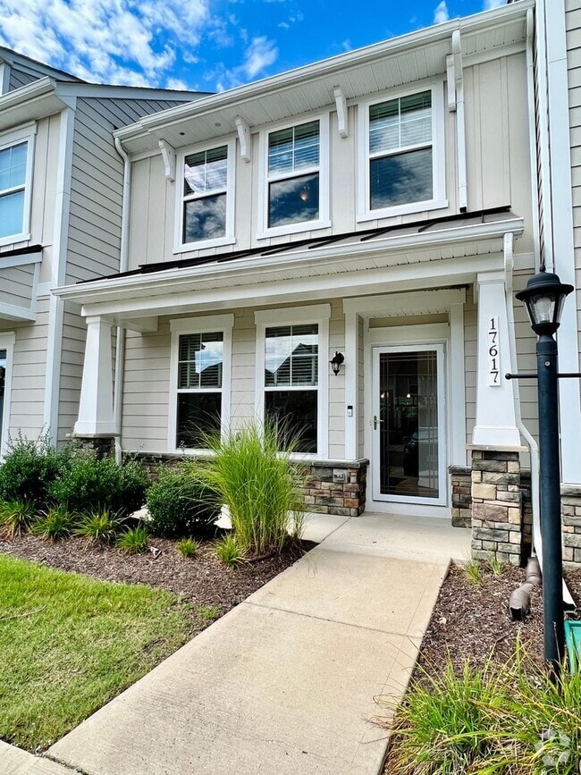 Building Photo - 17617 Memorial Tournament Dr Rental