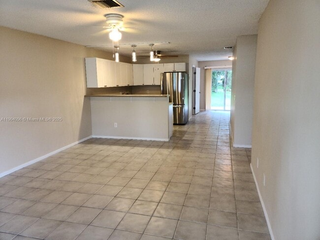 Photo - 395 SE Norfolk Blvd