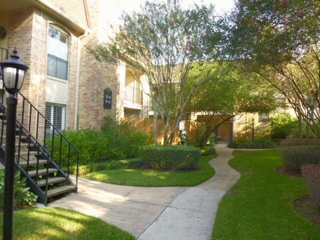 Building Photo - 1601 S Shepherd Dr Unit True