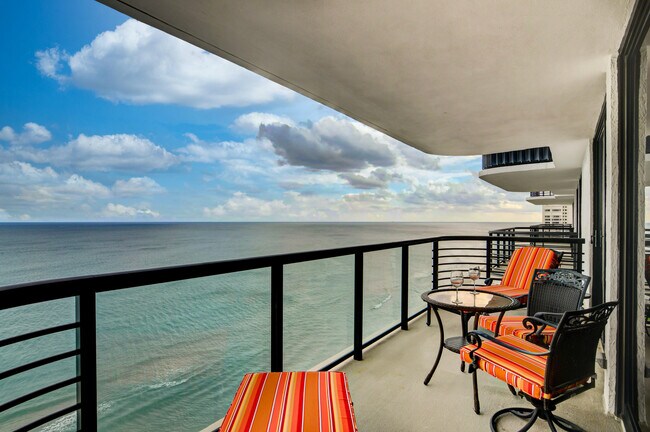 250 S Ocean Blvd Unidad 16-c