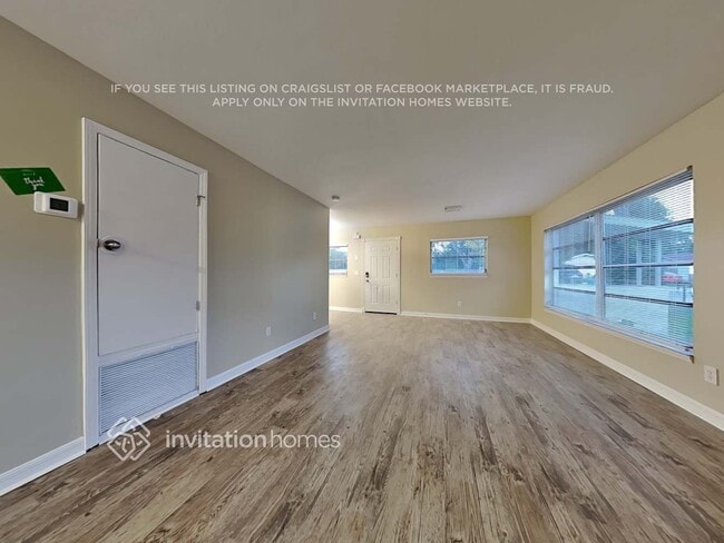 Photo - 404 Edwin St