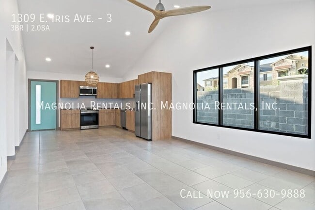 Photo - 1309 E Iris Ave Unidad 3