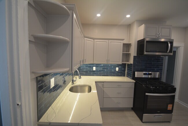 Photo - 31 Claybourne St Unit 1