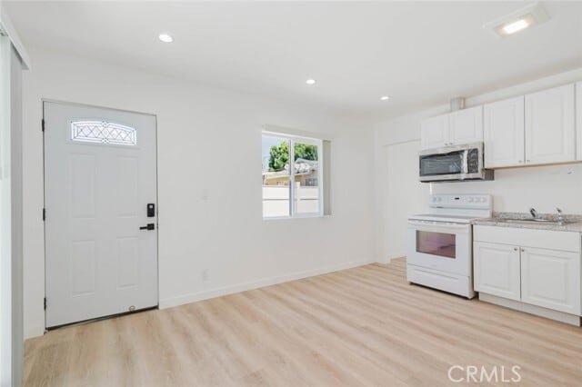 Photo - 13138 Corcoran St