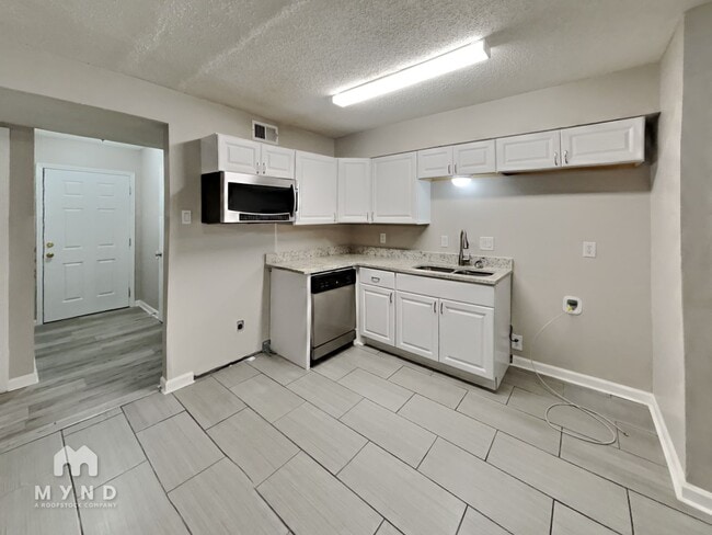 Photo - 5607 Maple Tree Dr