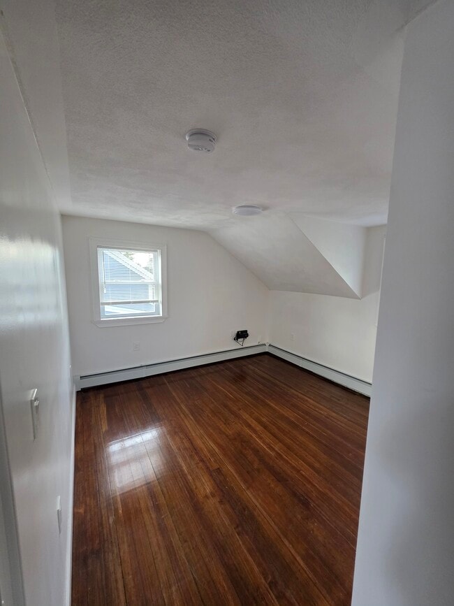 1928 Smith St Unit 2