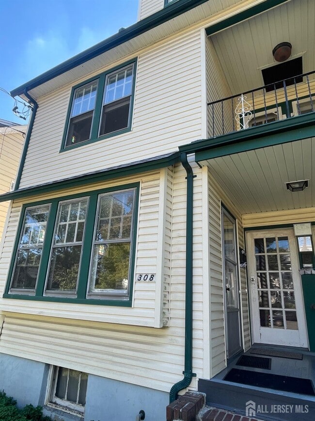 Photo - 308 S 3rd Ave Unidad 308