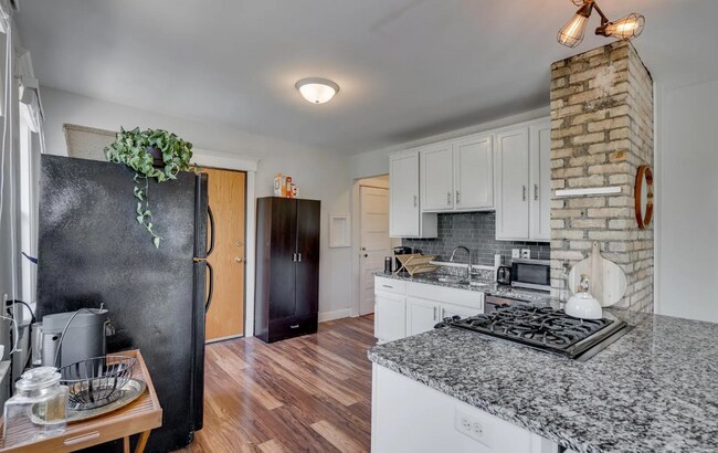 Photo - 2501 Garfield Ave