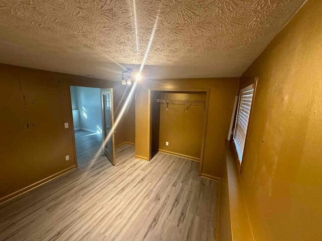 Photo - 4348 Bradley Dr SW