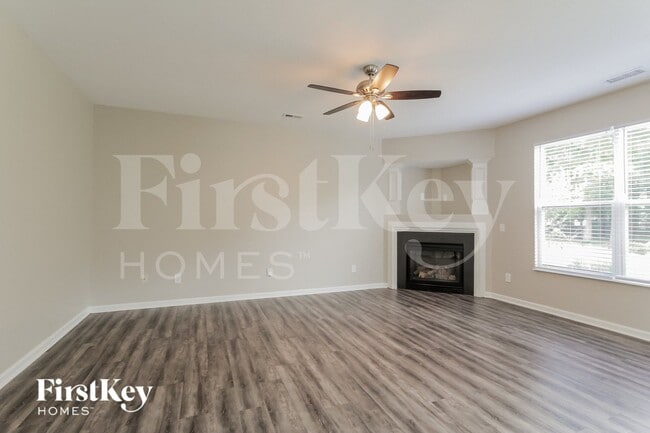 Photo - 13704 Stringfellow Ln