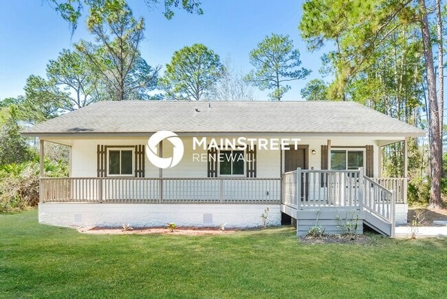 Building Photo - 3 Bedroom Pet-Friendly Home in DELAND, FL with Main Street Renewal