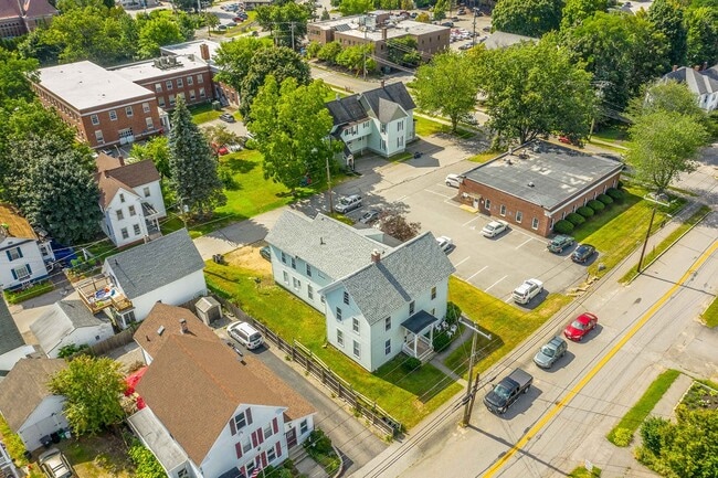 Photo - 15 Lyford St