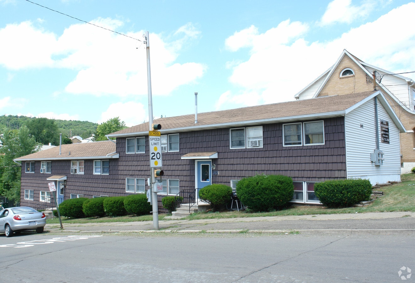 Tager Apartments - Tager Apartments