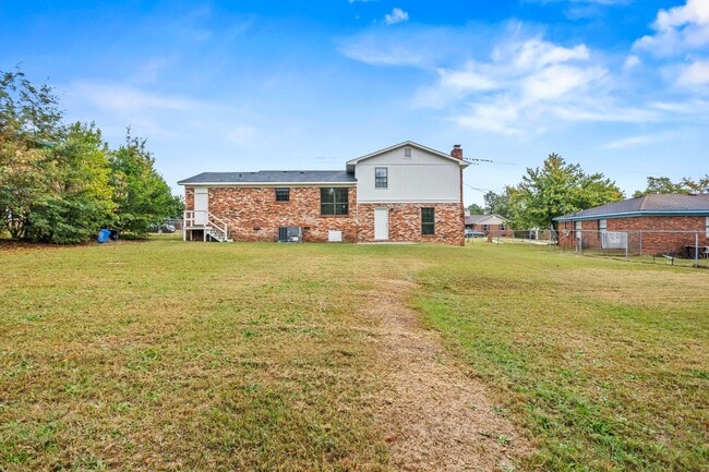 Photo - 3709 Kingsgate Dr