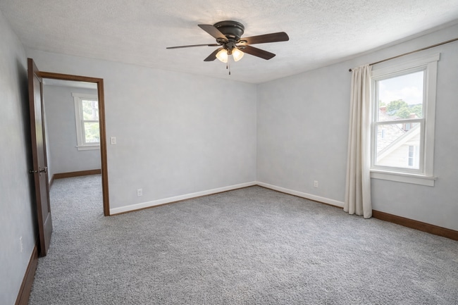 Photo - 1608 Woodmont Ave