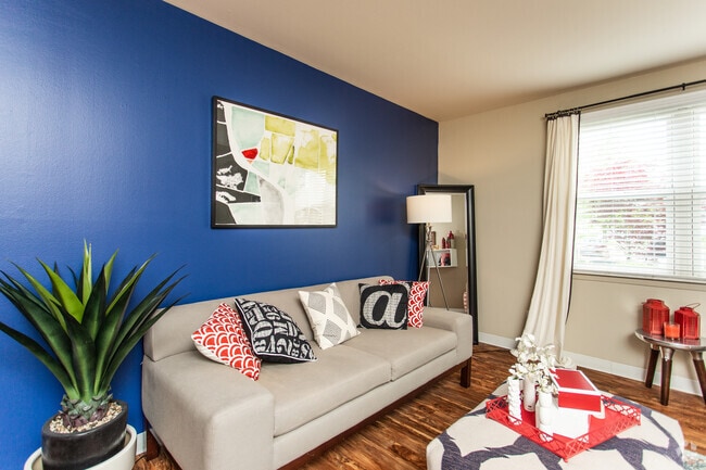 1BR, 1BA - 625 SF - Presidential