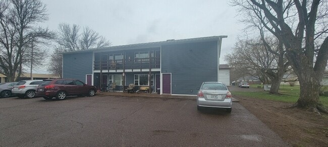 Building Photo - 938 1st Ave