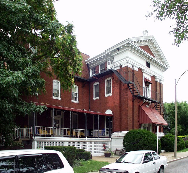 Cloisters Apartments - Cloisters Apartments