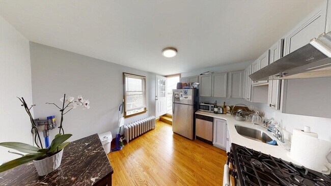 Photo - 200 Harris St Unidad 2