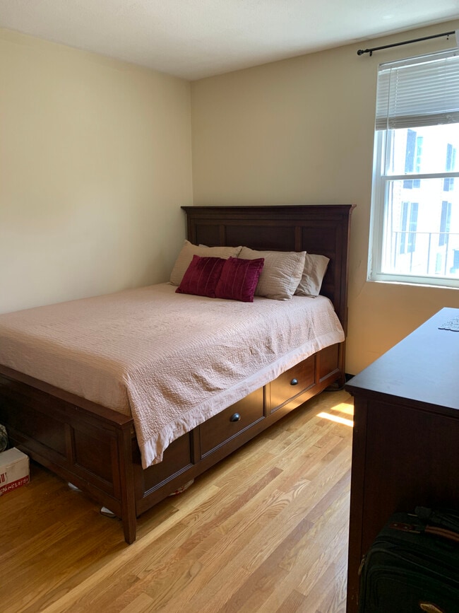Photo - 17 Leeds St Unit 1