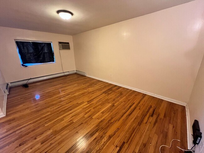 224-19 Braddock Ave Unit 2nd Floor