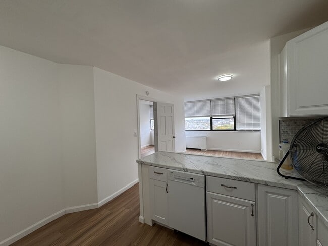 Photo - 280 Marin Blvd Unit 20R