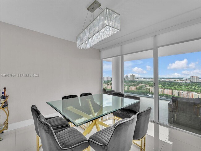 Photo - 19707 Turnberry Way Unit 21D