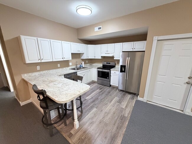 Photo - 45 S Monroe St Unidad 301