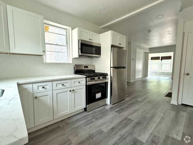 Building Photo - 1520 S Myrtlewood St Rental