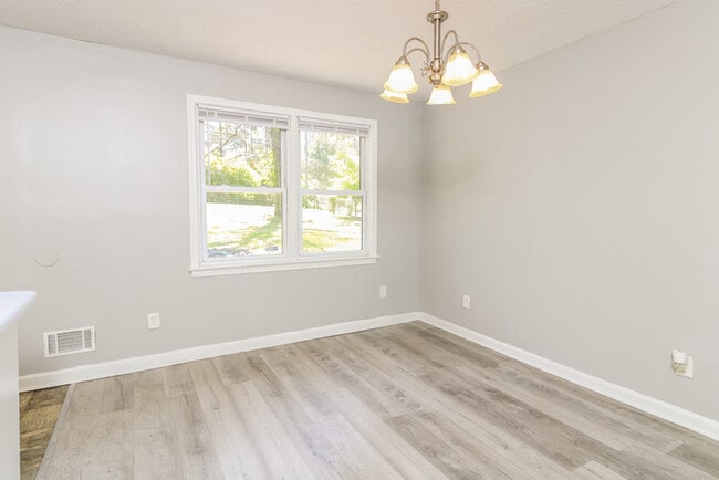 Photo - 1759 Haviland Cir