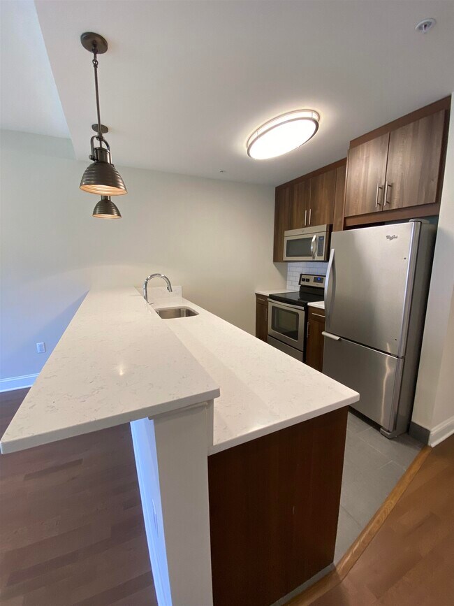 Photo - 100 Marshall St Unit 211