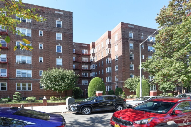 Photo - 430 Ocean Pky