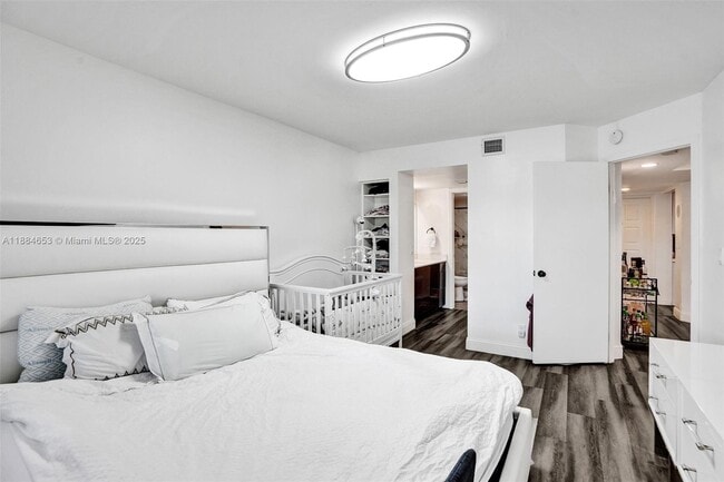 Photo - 9901 Westview Dr Unit 327