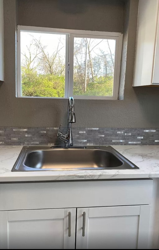 Photo - 2555 Avalon Pl