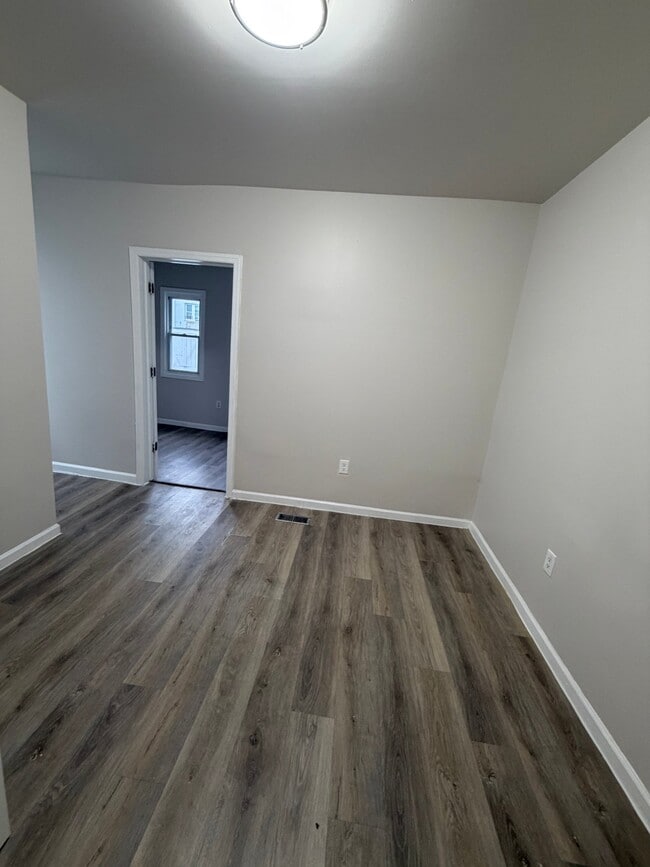 Photo - 225 New St Unit 1