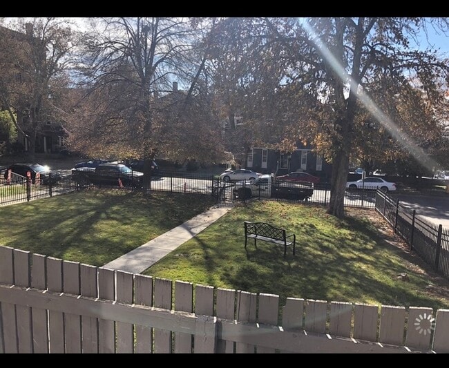 Photo - 409 E 1st Ave Unit 4